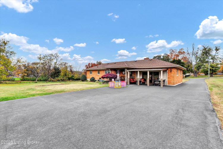 Listing Image 55