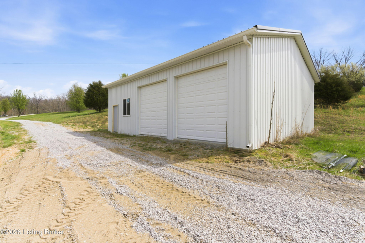 Listing Image 26