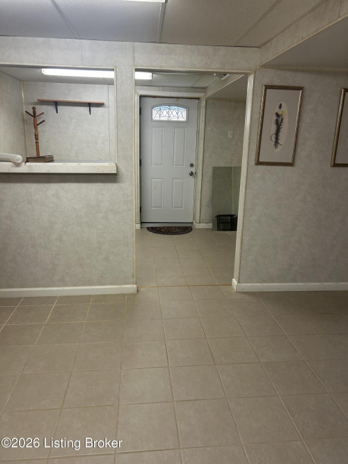 Listing Image 43