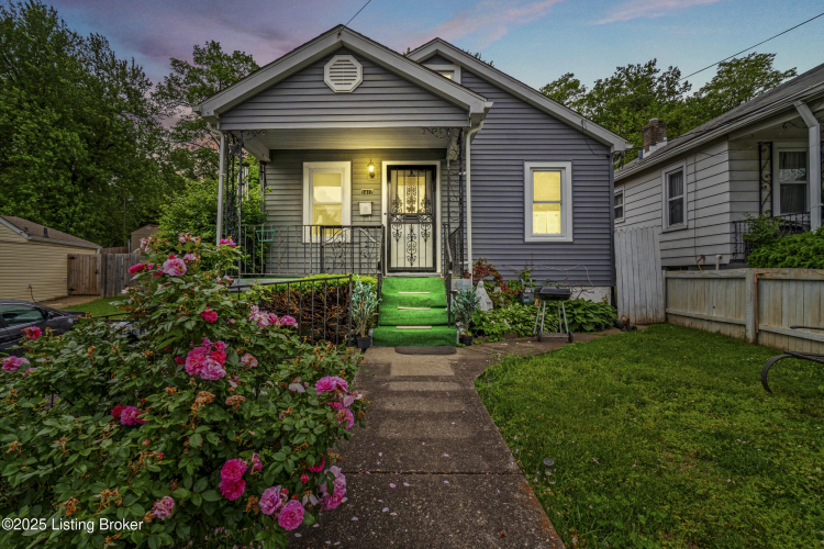 Listing Image 3