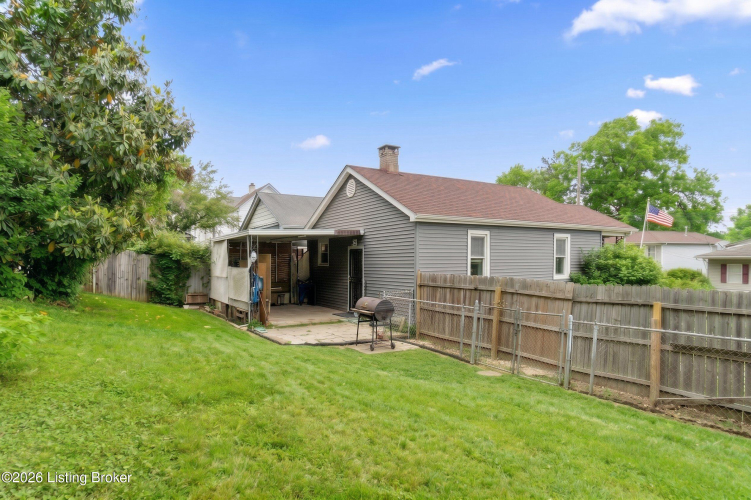 Listing Image 7
