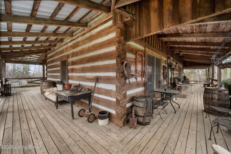 Listing Image 11