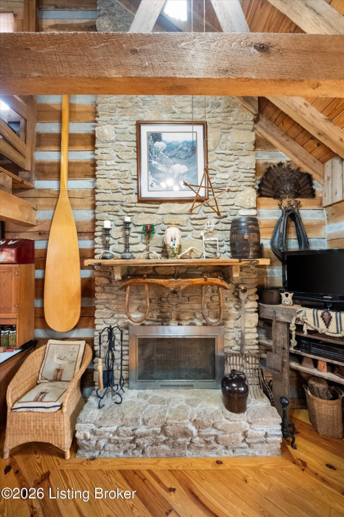 Listing Image 16