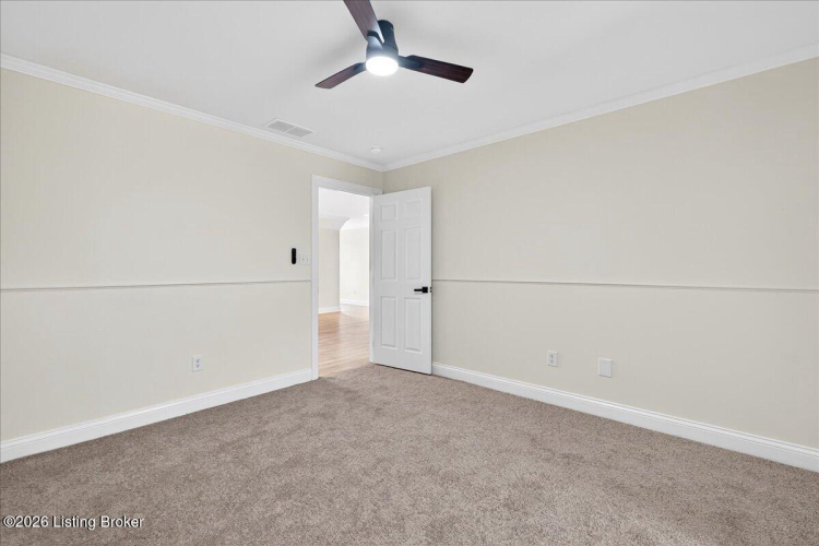 Listing Image 59