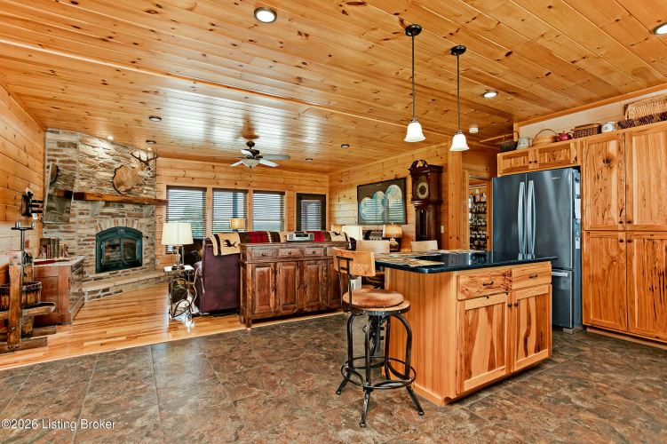 Listing Image 111