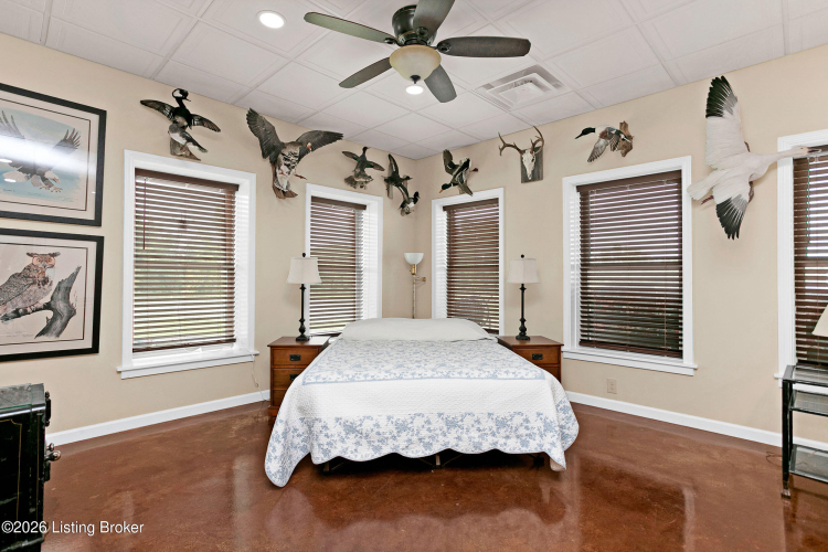 Listing Image 132