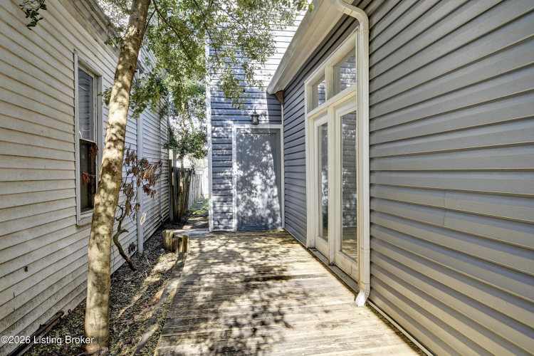 Listing Image 30