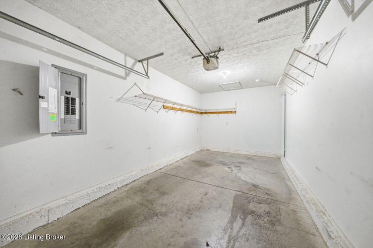 Listing Image 24