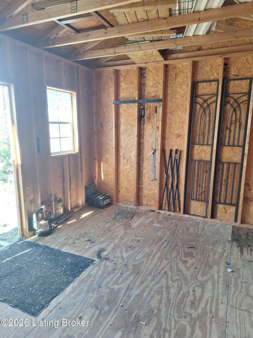 Listing Image 19