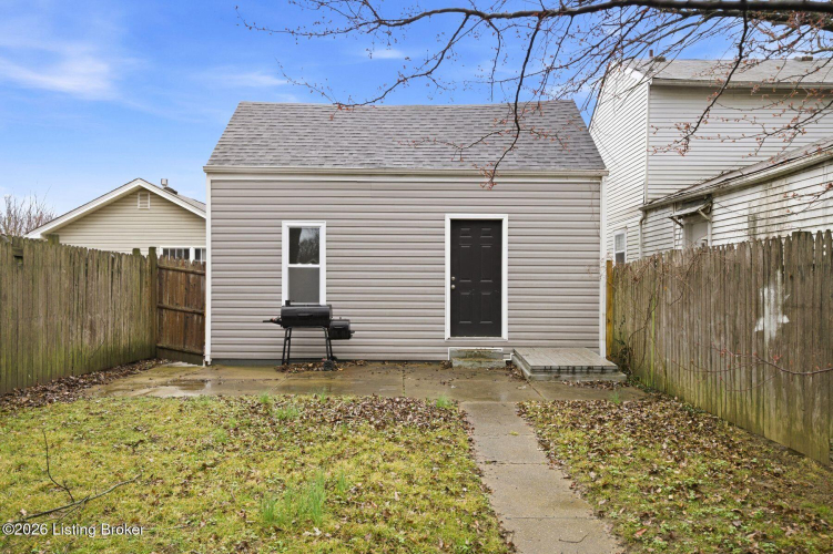 Listing Image 44
