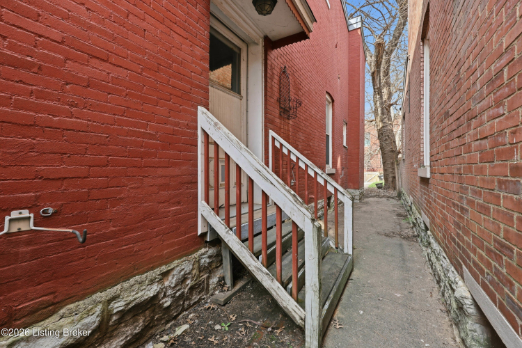 Listing Image 48