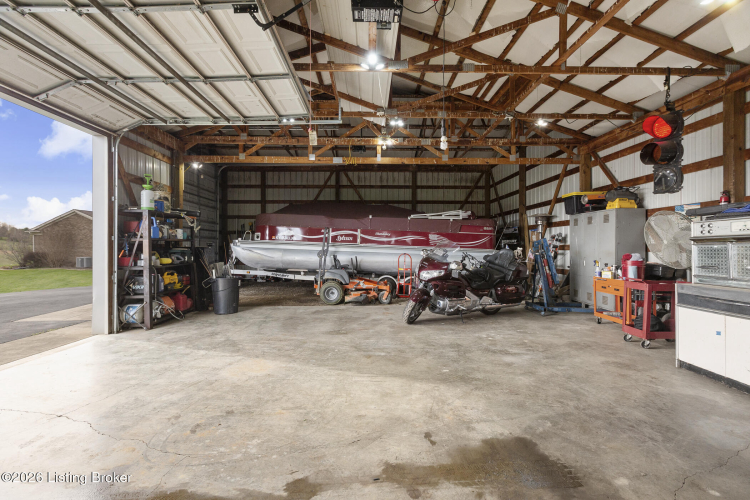 Listing Image 38