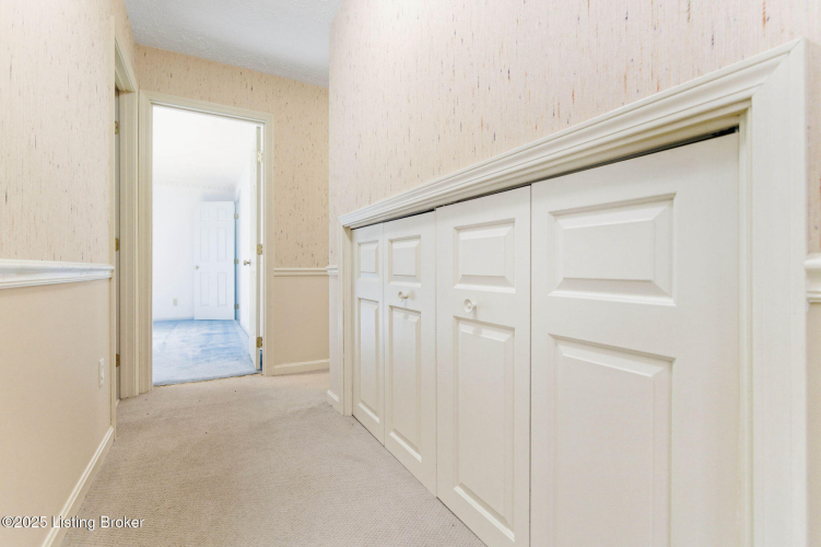 Listing Image 105