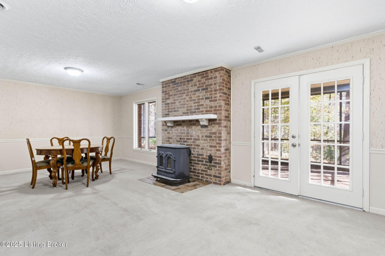 Listing Image 91