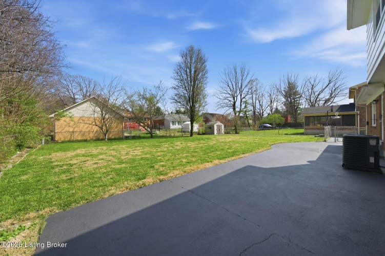 Listing Image 43