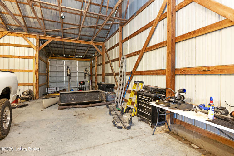 Listing Image 37