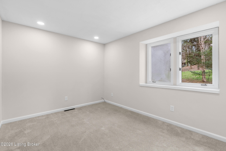 Listing Image 34