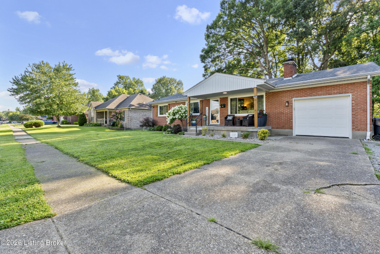 Listing Image 44