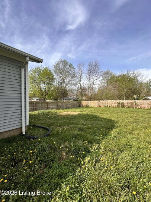 Listing Image 28