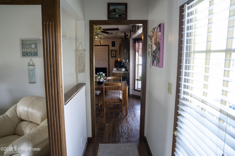 Listing Image 58
