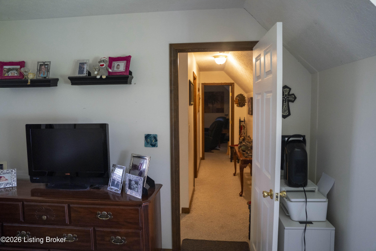 Listing Image 77