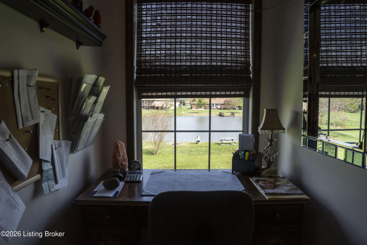 Listing Image 79