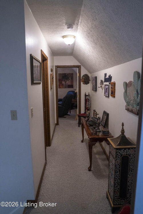Listing Image 80