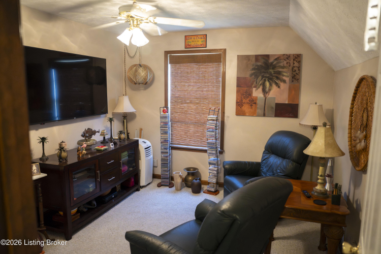 Listing Image 84