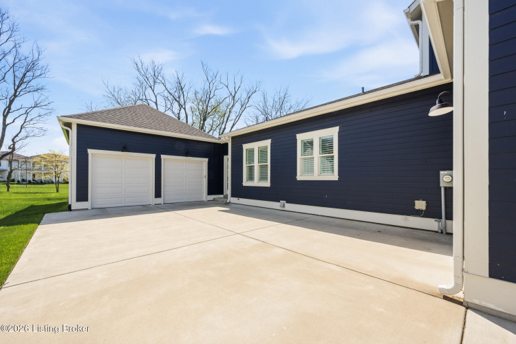 Listing Image 60