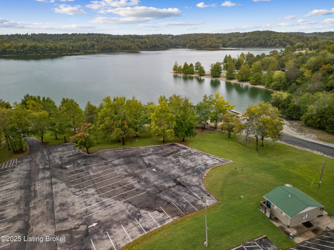 Listing Image 64