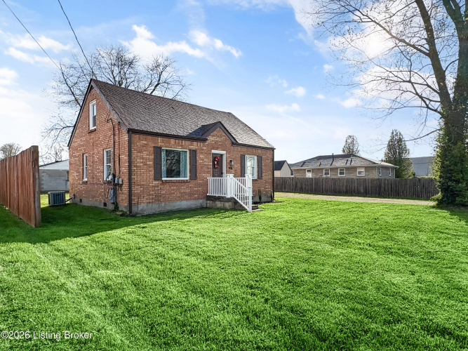 Listing Image 5