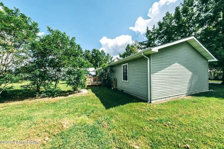 Listing Image 44