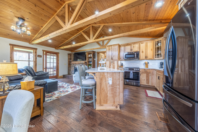 Listing Image 12