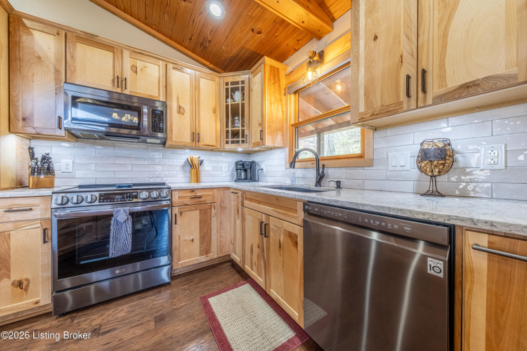 Listing Image 13