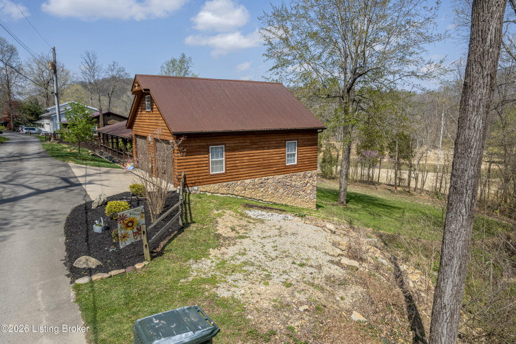 Listing Image 71