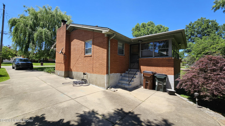 Listing Image 59