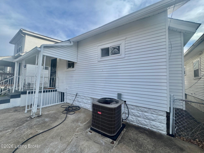 Listing Image 31