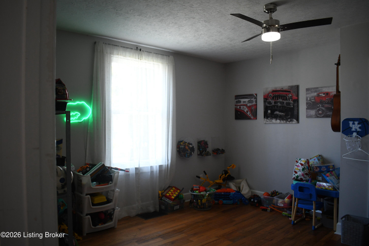 Listing Image 26