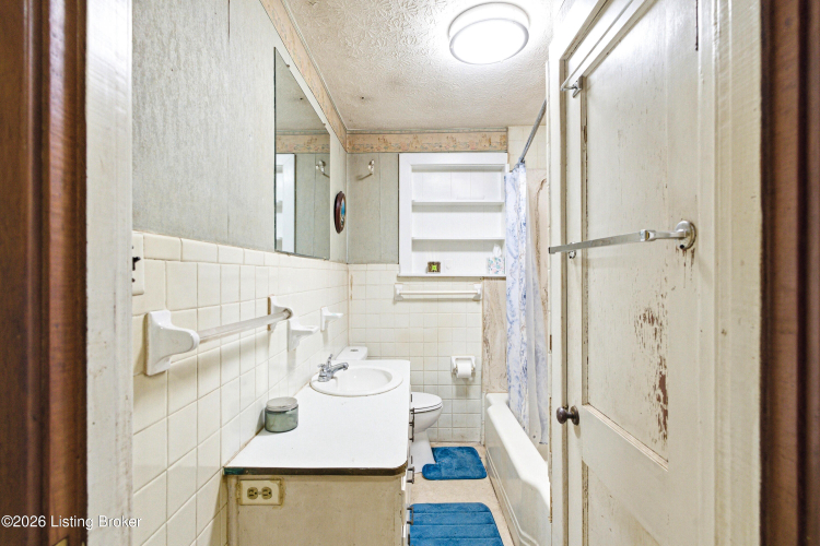 Listing Image 27