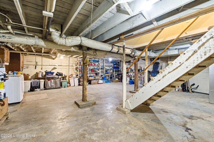 Listing Image 42