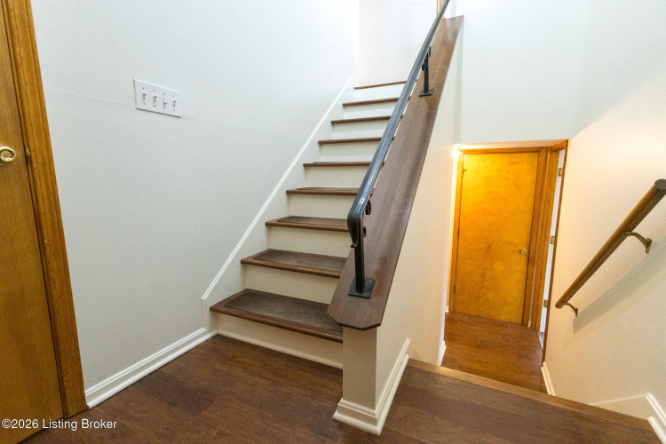 Listing Image 55