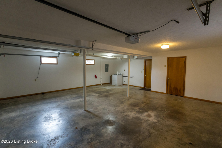 Listing Image 71