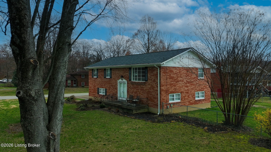 Listing Image 73
