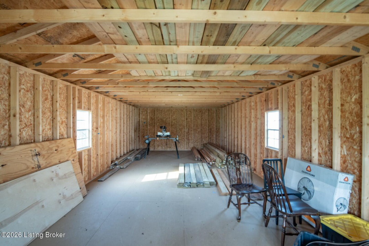 Listing Image 43
