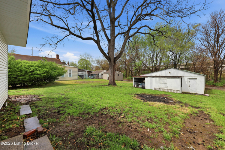 Listing Image 24