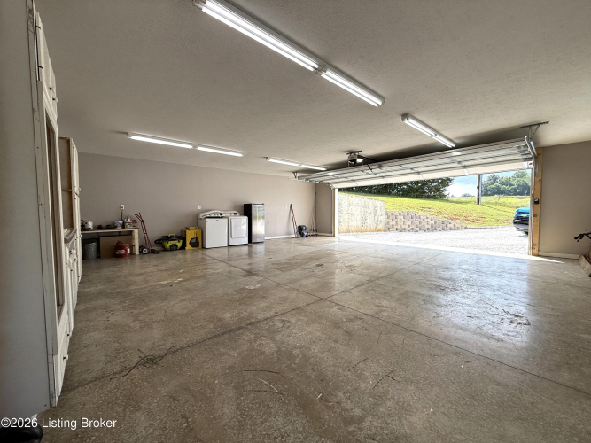 Listing Image 37