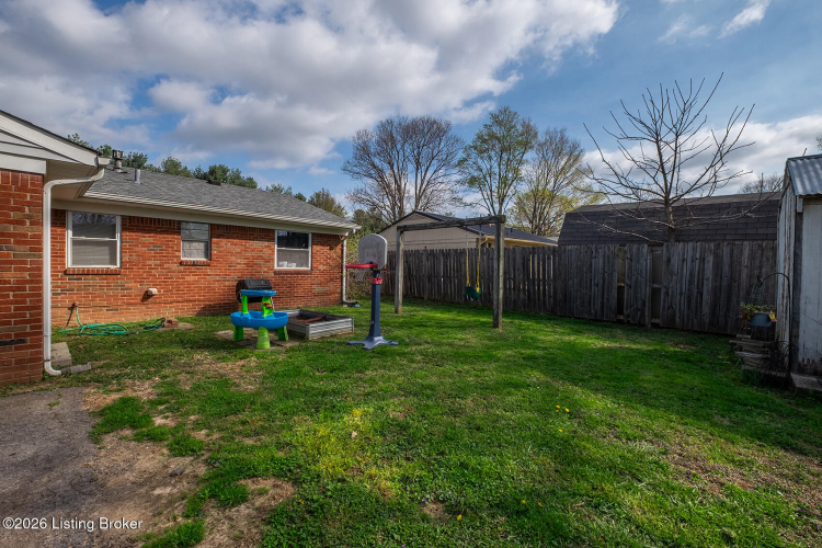 Listing Image 44