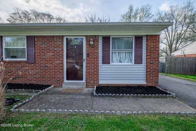 Listing Image 6