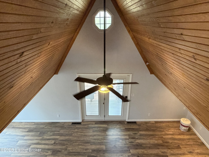Listing Image 39