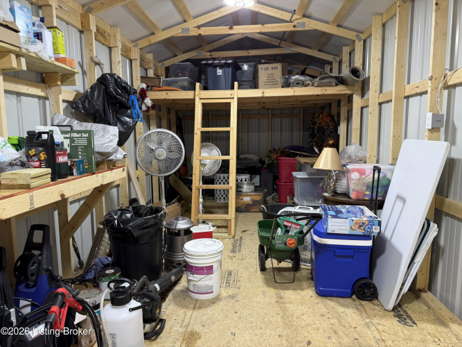 Listing Image 50